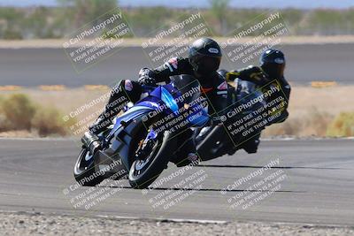 media/Oct-08-2022-SoCal Trackdays (Sat) [[1fc3beec89]]/Turn 14 (1050am)/